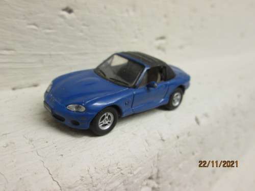 1:72 SCALE : HONGWELL : MAZDA ROADSTER