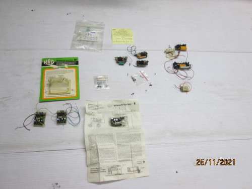 HO SCALE : HAG  AND NAIS ELECTRONIC DECODERS