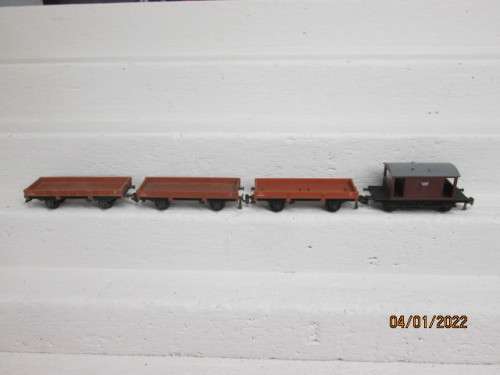 HO SCALE : JOUEF : GOODS WAGONS - X4