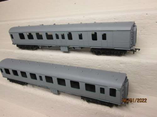 OO SCALE : KITMASTER : X2 COACHES - BOXED
