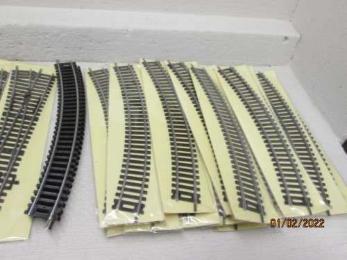 HO / OO SCALE: TRACK - X46 PIECES - BOXED