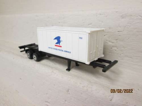 HO SCALE : ROAD CONTAINER TRUCK TRAILOR