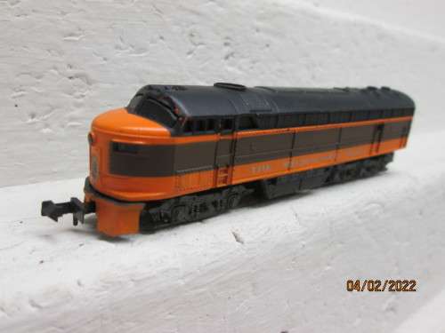 N SCALE : ATLAS : THE MILWAUKEE ROAD FMC DIESEL LOCOMOTIVE  - BOXED
