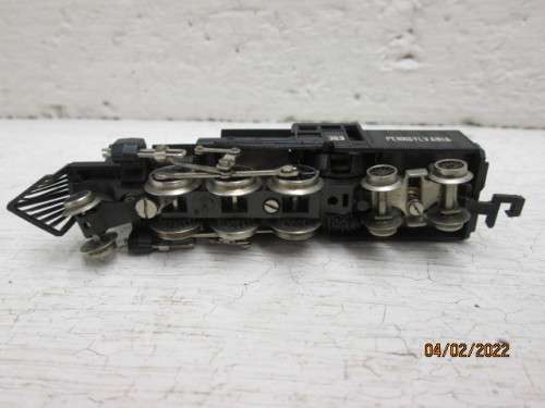 N SCALE : PENNSYLVANNIA 2-6-4 STEAM LOCOMOTIVE