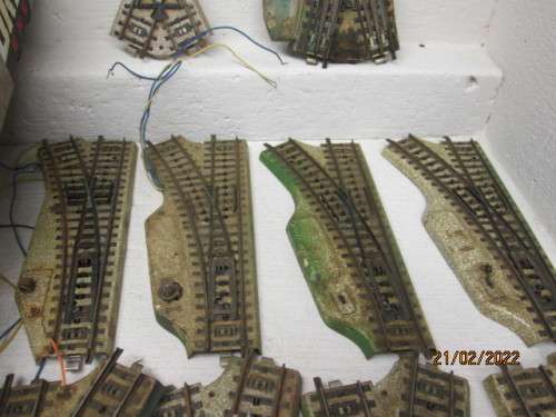 HO SCALE : MARKLIN M-TRACK - LARGE AMOUNT  228 PIECES