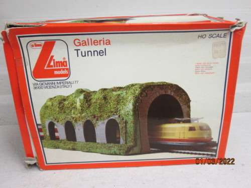 HO SCALE : LIMA : TUNNEL - BOXED