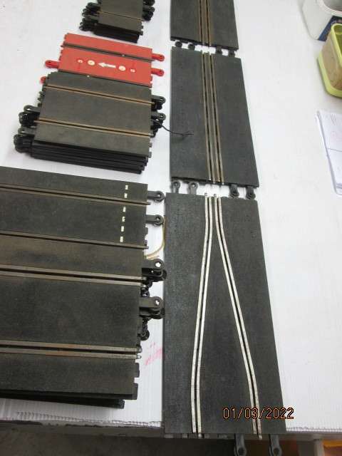 SCALEXTRIC TRACK - LARGE AMOUNT - X55 PIECES