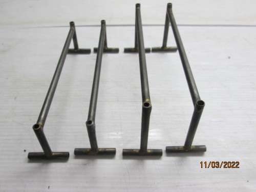 1:32 SCALE  - STEEL SLOT CAR TRACK SUPPORTS - X4 PIECES