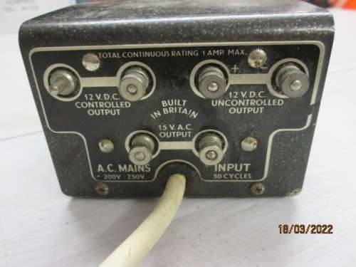 OO SCALE : TRIANG CONTROLLER / TRANSFORMER