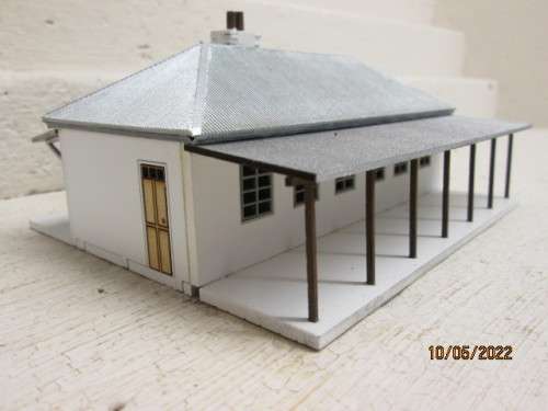 HO SCALE : SAR : 3 SISTERS STATION BUILDING