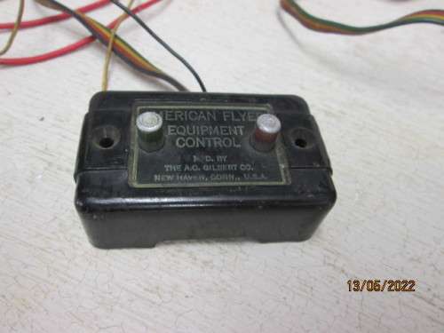 S SCALE : AMERICAN FLYER: AUTOMATIC COAL LOADER