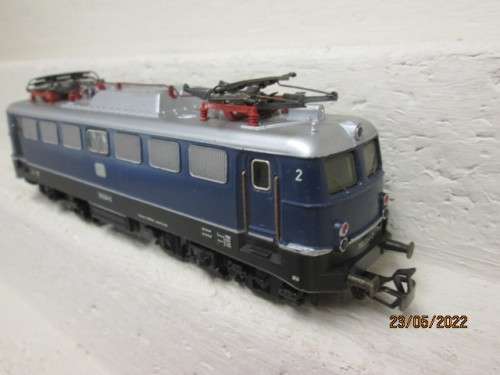 HO SCALE : MARKLIN : BLUE DB ELECTRIC LOCOMOTIVE  - BOXED