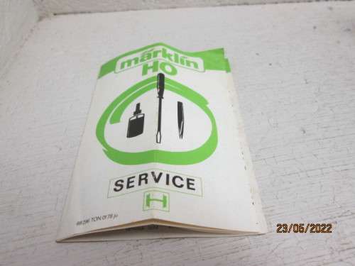 HO SCALE : MARKLIN : DB 2-8-2 STEAM LOCOMOTIVE - BOXED