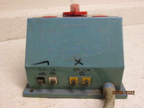 HO SCALE : FLEISCHMANN : CONTROLLER / TRANSFORMER
