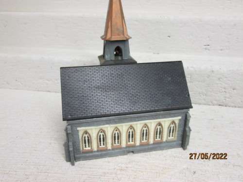 HO SCALE : BACHMANN : LARGE CHURCH