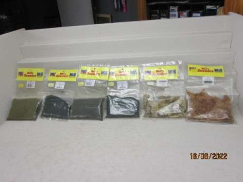 HO SCALE : MELS SCENICS - X6 PACKETS VARIOUS SCATTER MATERIAL