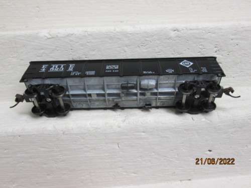 HO SCALE : ROUNDHOUSE :  40 FOOT ERIE OPEN GOODS - BOXED