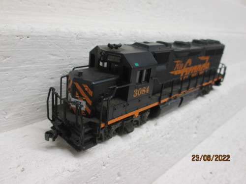 HO SCALE : ATLAS : RIO GRANDE GP40  DIESEL LOCOMOTIVE