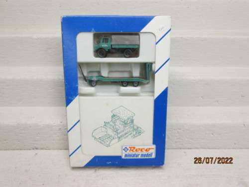 HO SCALE : ROCO : ROAD BUILDING VEHICLES SET - BOXED