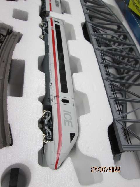 HO SCALE : ROCO : DCC ICE-2 SET - BOXED