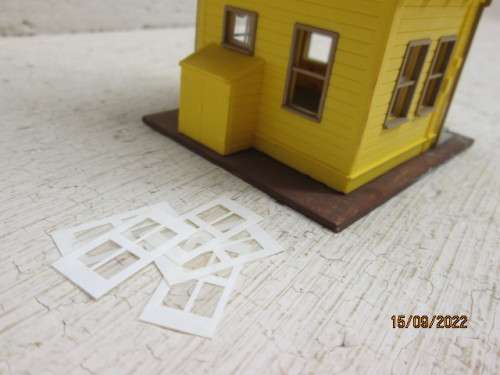 HO SCALE : SIGNAL CABIN