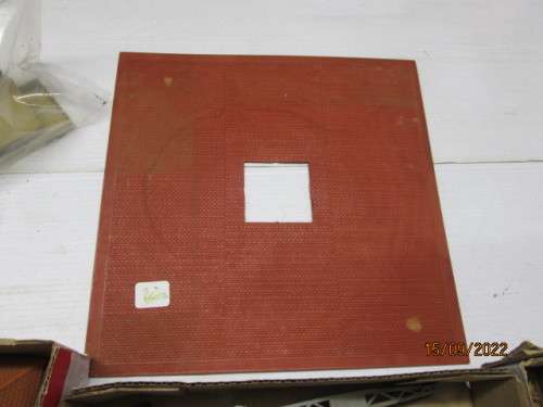 HO / OO SCALE : BUILDING SCRAPYARD - X3 BEERBOXES