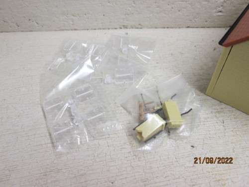 OO SCALE : DOUBLE STORY RAILWAY BUILDING