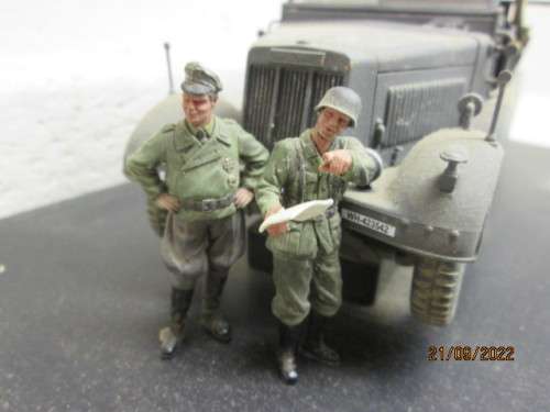 1:32 SCALE : GERMAN SD.KFZ 7/1 MIT 2CM FLAKVIERLING 38
