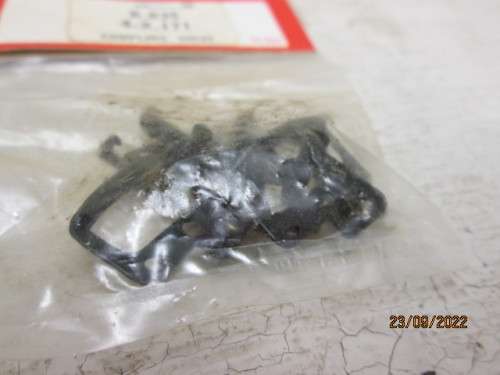 OO SCALE : HORNBY : COUPLINGS - X4 - IN ORIGINAL PACKAGING - R835