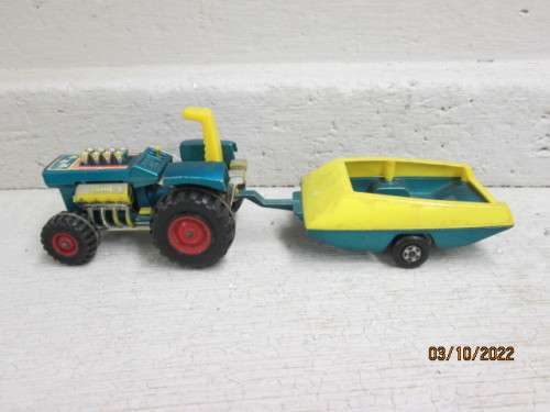 DIE CAST : MATCHBOX SUPERKINGS : MOD TRACTOR AND TRAILER SET