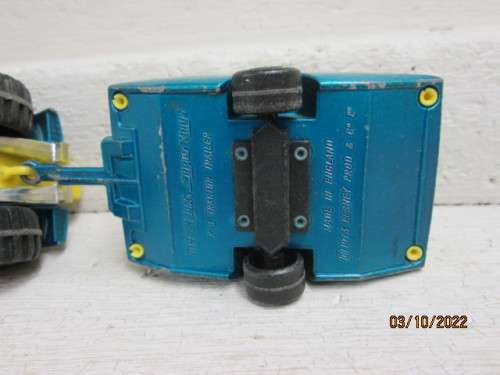 DIE CAST : MATCHBOX SUPERKINGS : MOD TRACTOR AND TRAILER SET