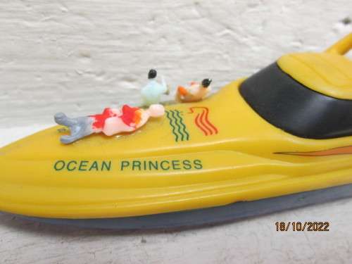 HO SCALE : SPEEDBOAT - OCEAN PRINCESS