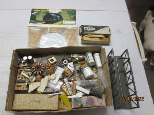 HO / OO SCALE : SCRAP YARD