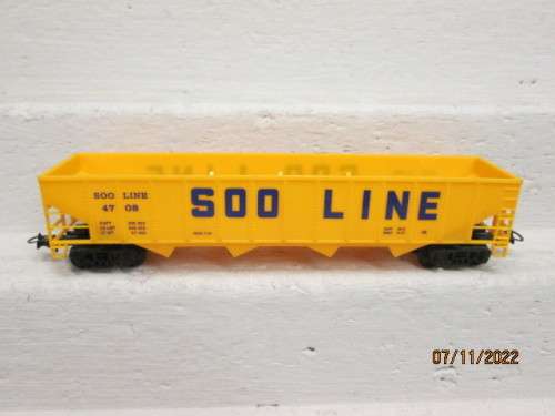 HO SCALE : MEHANO : YELLOW SOO  LINE - OPEN HOPPER WAGON