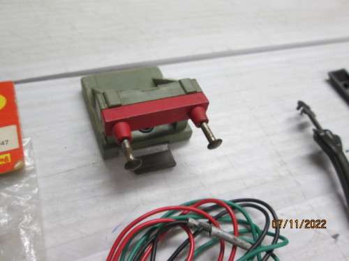 OO SCALE : HORNBY PITS & PIECES