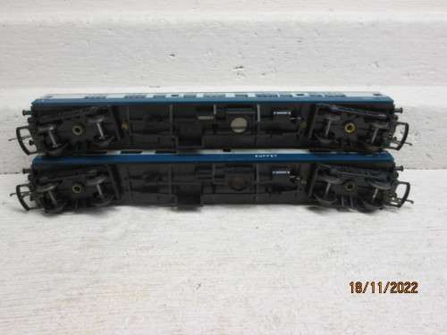 OO SCALE : TRIANG : INTERCITY BR COACHES - X2