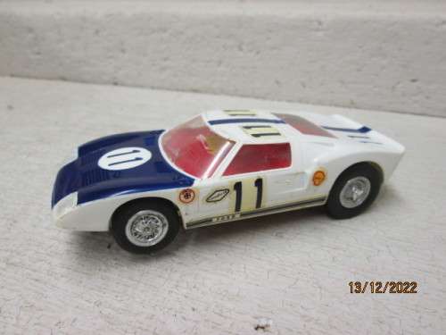 1:32 SCALE : MONOGRAM : FORD GT - BOXED
