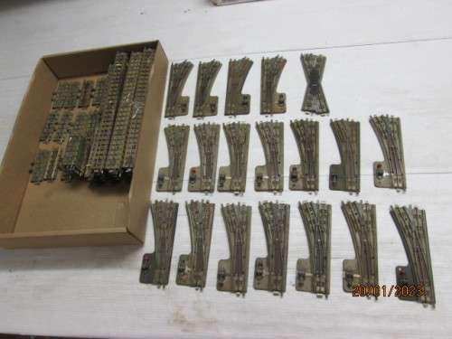 OO SCALE : HORNBY DUBLO - 3-RAIL METAL TRACK - X75  PIECES