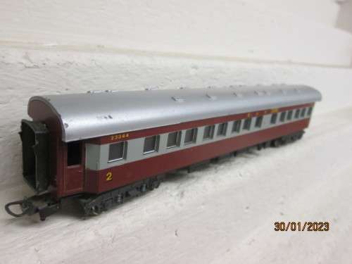 HO SCALE : LIMA : SAR - TRANSKAROO SECOND CLASS COACH - BOXED