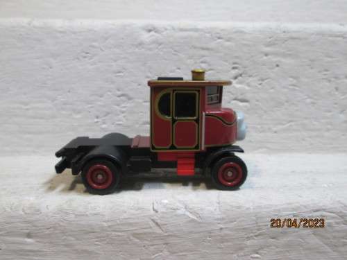 00 SCALE : ERTL : THOMAS TRUCK