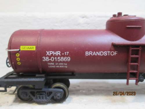 HO SCALE : FRATESCHI : SAR - XPHR PETROL TANKER