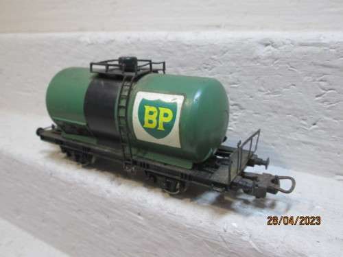 HO SCALE : LIMA : BP TANKER WAGON