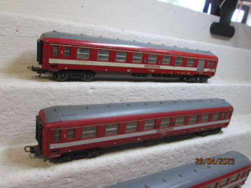 HO SCALE : LIMA : SNCF - LE CAPITOLE SET