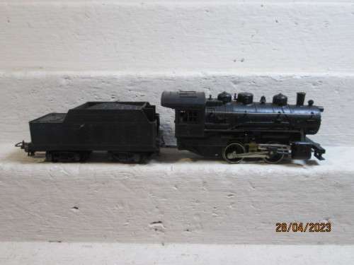 HO SCALE : LIMA : BLACK 0-4-0 STEAM LOCOMOTIVE - BOXED