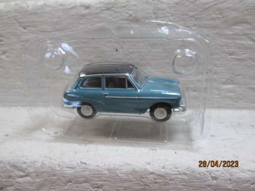 OO SCALE : OXFORD : AUSTEN CAR  - BOXED