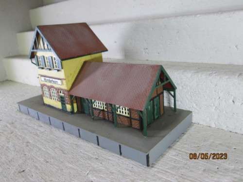 HO SCALE : STATION BUILDING