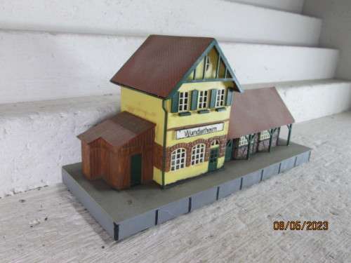 HO SCALE : STATION BUILDING