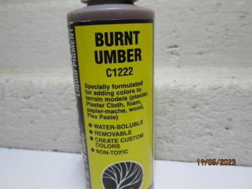 HO SCALE : WOODLAND SCENICS : EARTH COLOURS - LIQUID PIGMENT - BURNT UMBER
