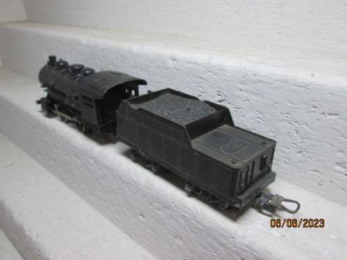 HO SCALE : LIMA : O-4-O STEAM LOCOMOTIVE
