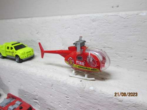 HO / OO SCALE : FIRE & RESCUE VEHICLE SET - X5